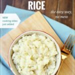 An absolute staple dish in all low carb families. Cauliflower rice is super easy and now this quick cooking video shows you how to make it the easy way - with no mess. | ditchthecarbs.com