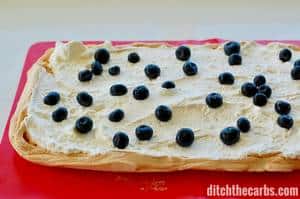 Beautiful and simple sugar-free meringue roulade. A great way to use up egg whites and a warm oven. | ditchthecarbs.com