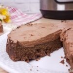 Low-carb Instant Pot chocolate cake sliced and served