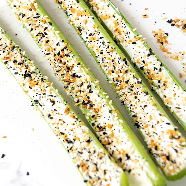 Everything But the Bagel Low-Carb Celery Sticks