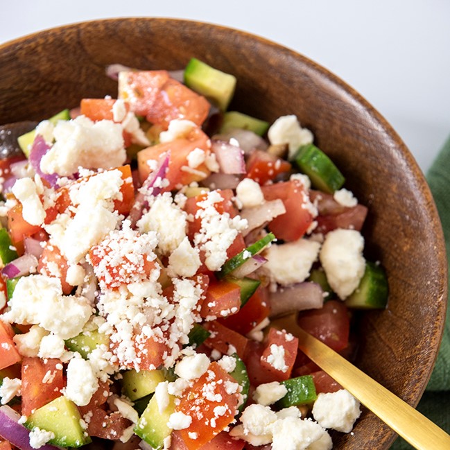 Simple Low-Carb Greek Salad