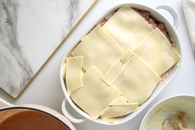 The final layer of the low-carb lasagna- more sliced cheese