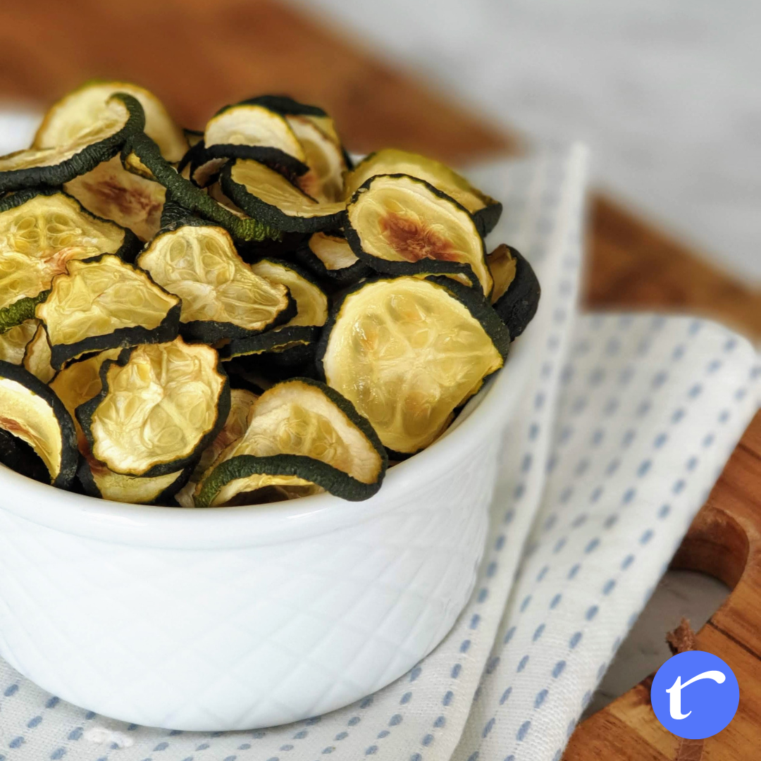 Crispy Baked Zucchini Chips (Homemade & Healthy)