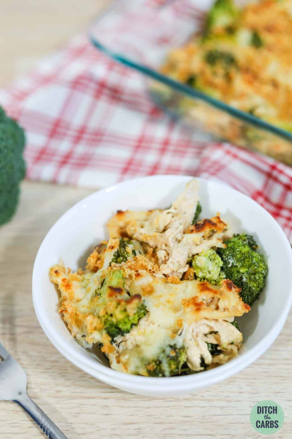 Quick Cheesy Keto Chicken Casserole (Pork Rind Crust) Thinlicious