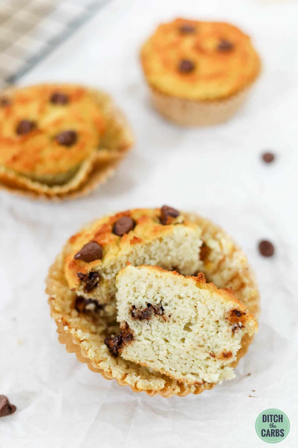 Best Keto Chocolate Chip Muffins (sugarfree) Thinlicious