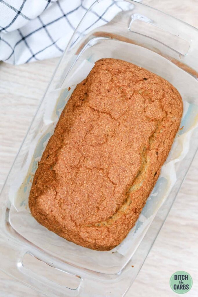 Easy Keto White Bread Recipe (White Keto Bread) - Thinlicious