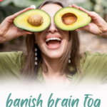 Manage your health and think clearly again. This guide shows you how to clear your brain fog and feel better by changing what you eat. It explains the mental health benefits of a low-carb keto diet.