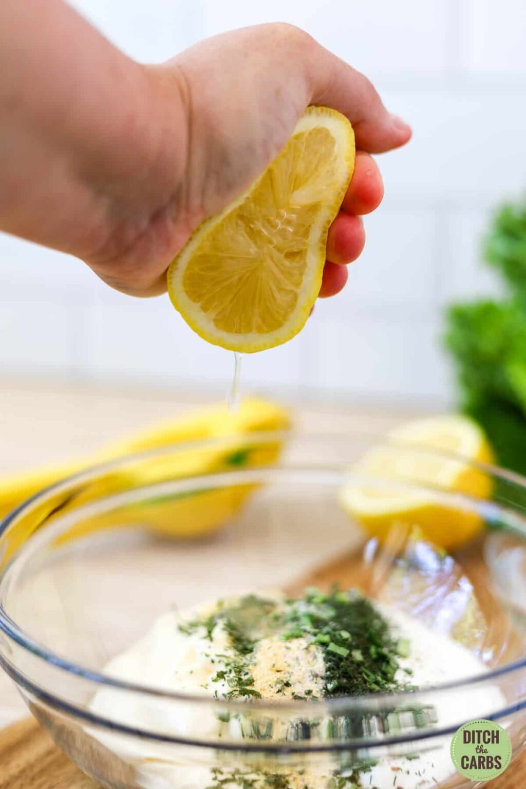 Low-Carb Ranch Dressing - Thinlicious