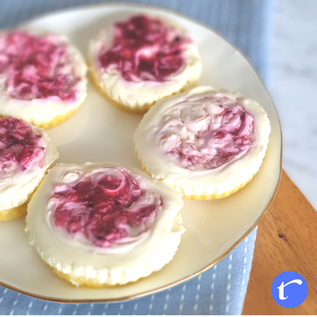 Mini Berry Cheesecakes Recipe (no bake)